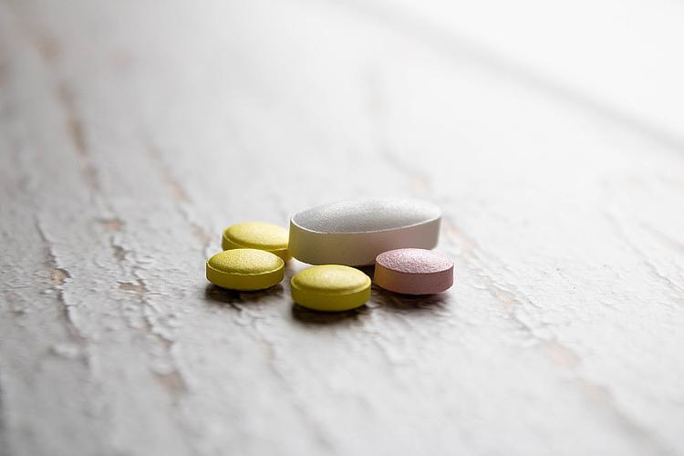 透明与责任 破解高级女性处方药滥用迷思